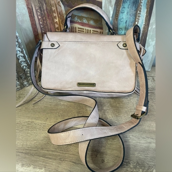 MADDEN CROSSBODY PURSE EUC - Picture 3 of 4